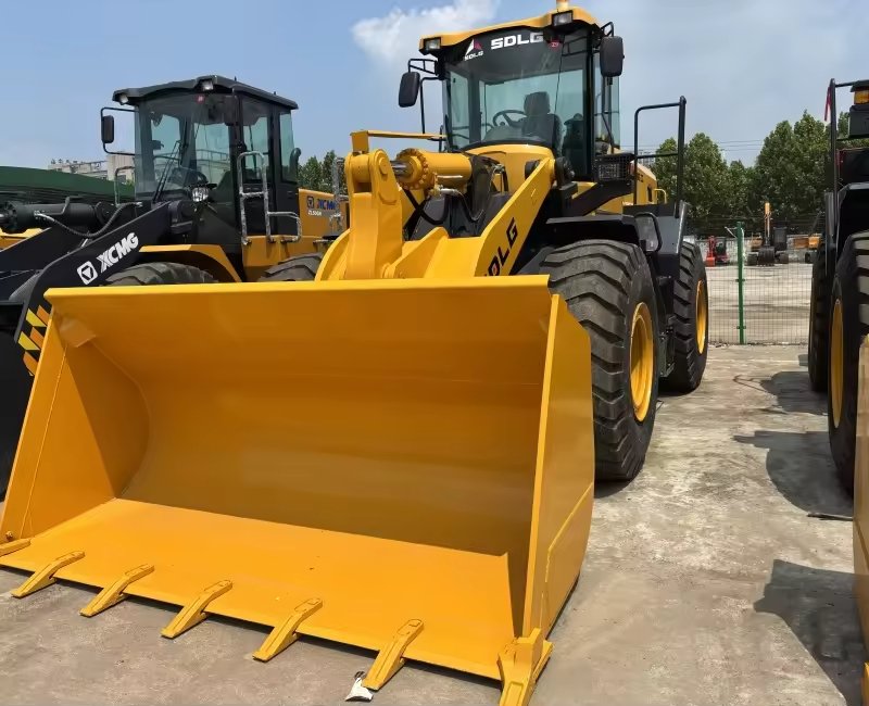 Used SDLG L958F Loader