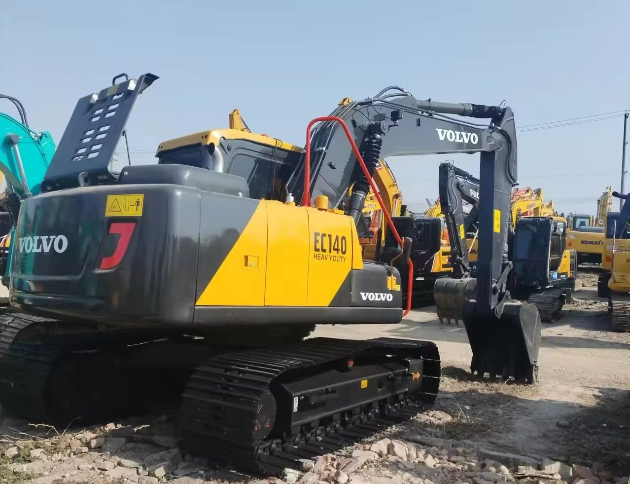Used volvo EC140 excavator
